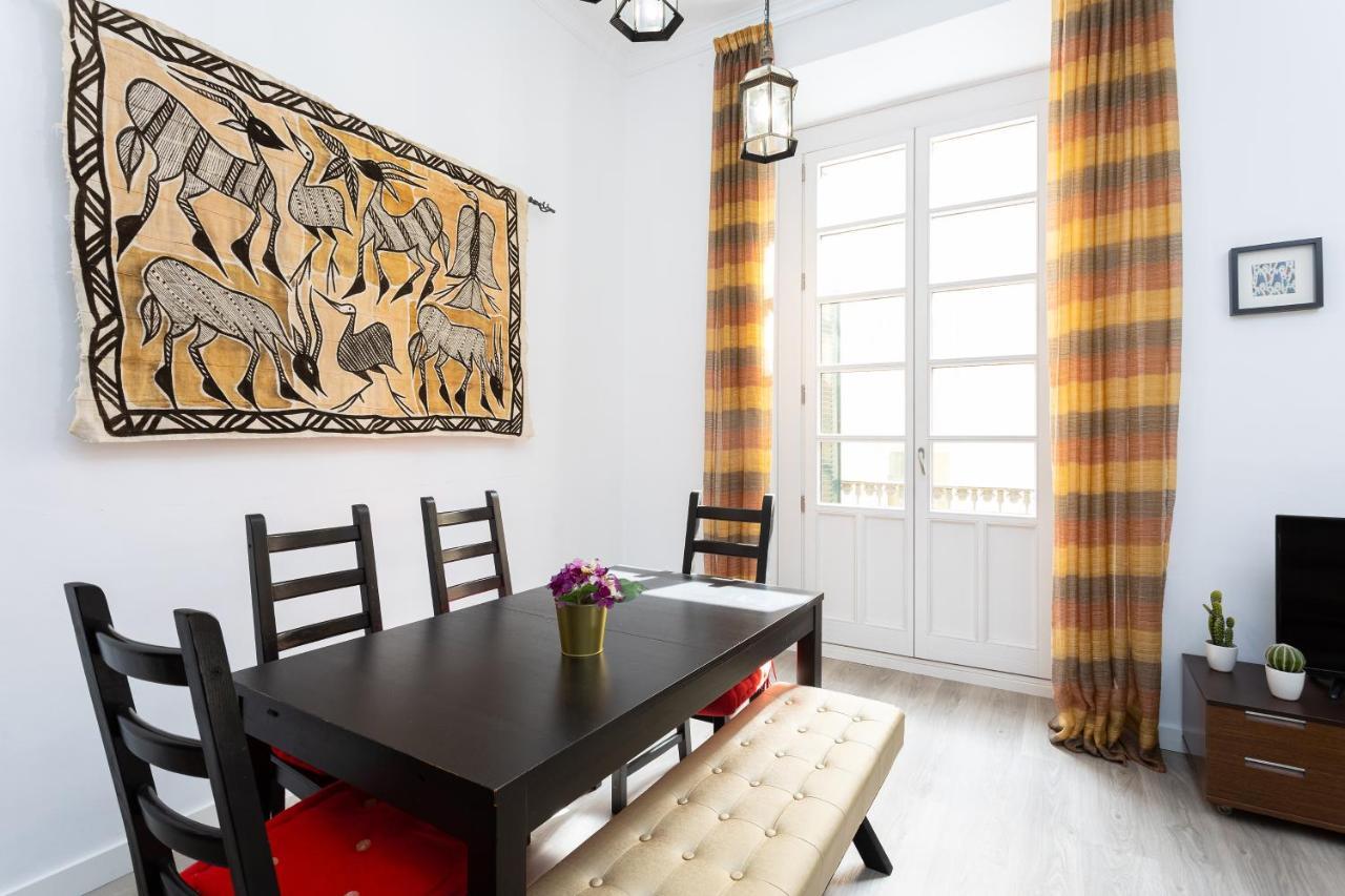 Julieta Historical Apartment By Alohamalaga Luaran gambar