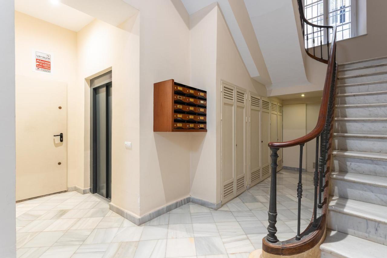 Julieta Historical Apartment By Alohamalaga Luaran gambar