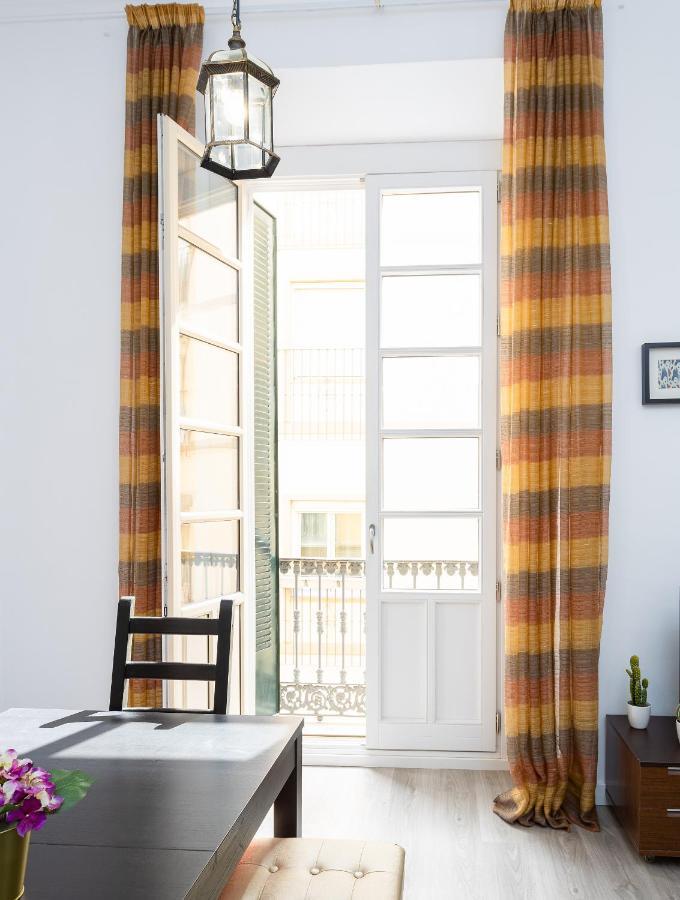 Julieta Historical Apartment By Alohamalaga Luaran gambar